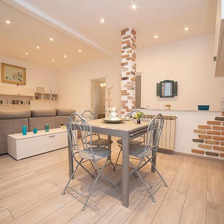 Appartamento Casa Donna Lidia Savona Esterno foto