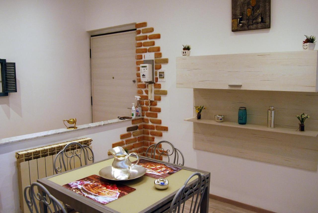 Appartamento Casa Donna Lidia Savona Esterno foto