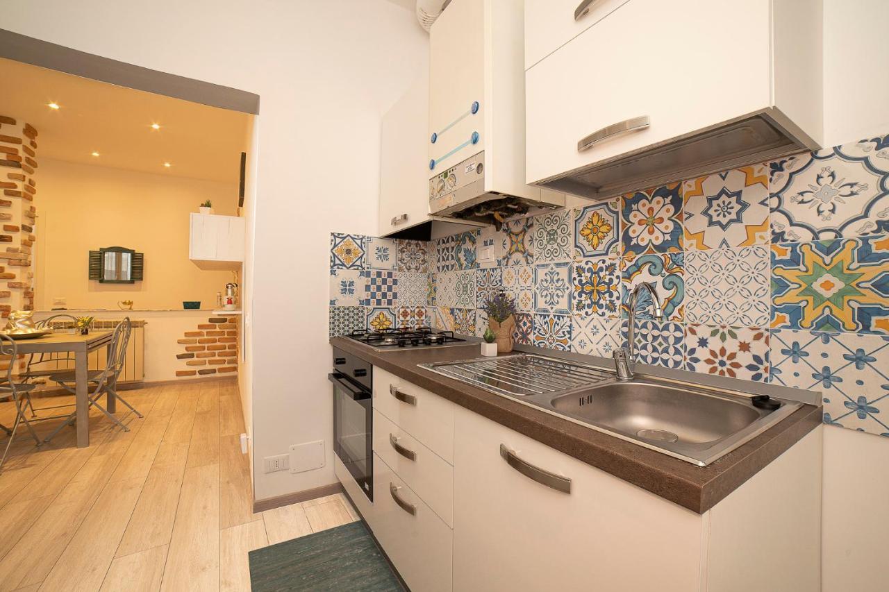 Appartamento Casa Donna Lidia Savona Esterno foto