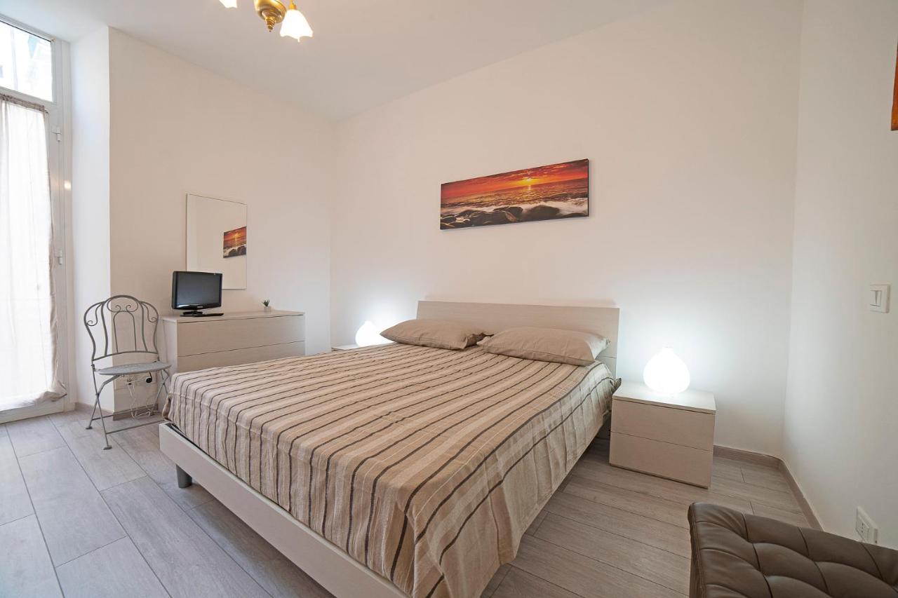 Appartamento Casa Donna Lidia Savona Esterno foto