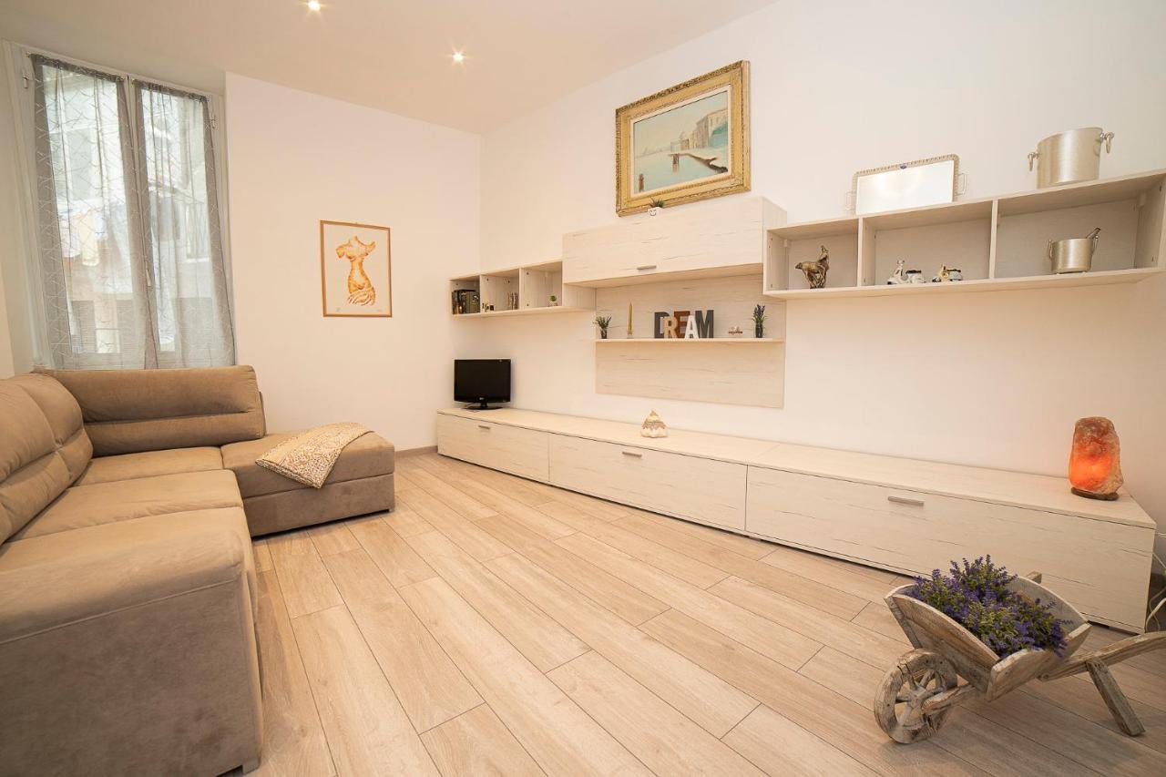 Appartamento Casa Donna Lidia Savona Esterno foto
